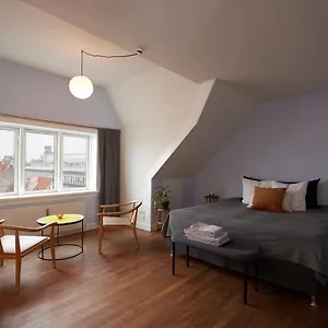 https://penthouse-cph-inner-city.copenhagenhotelselect.com